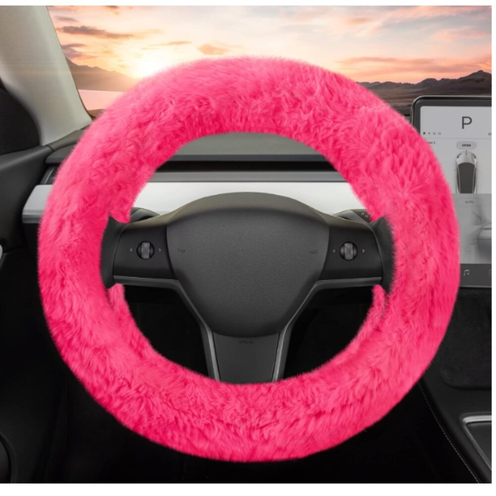 Luxurious Pink Steering Wheel Cover